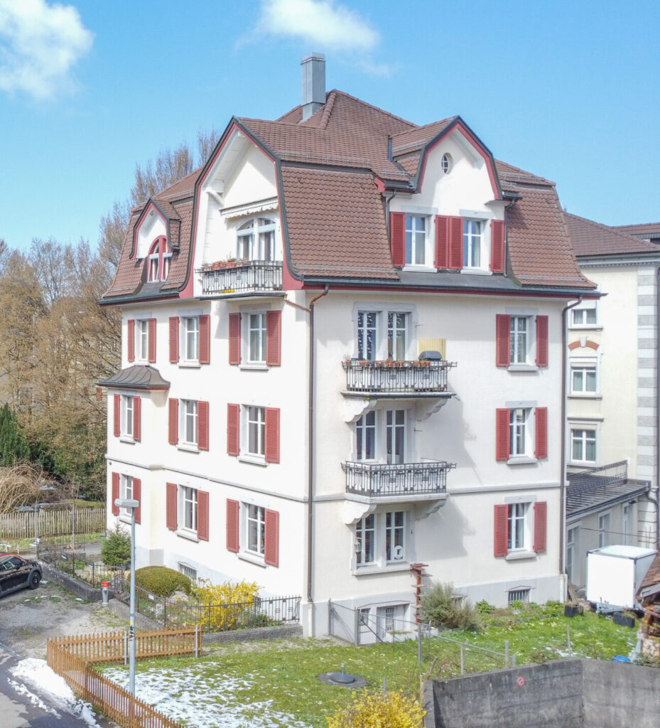 4-Familienhaus